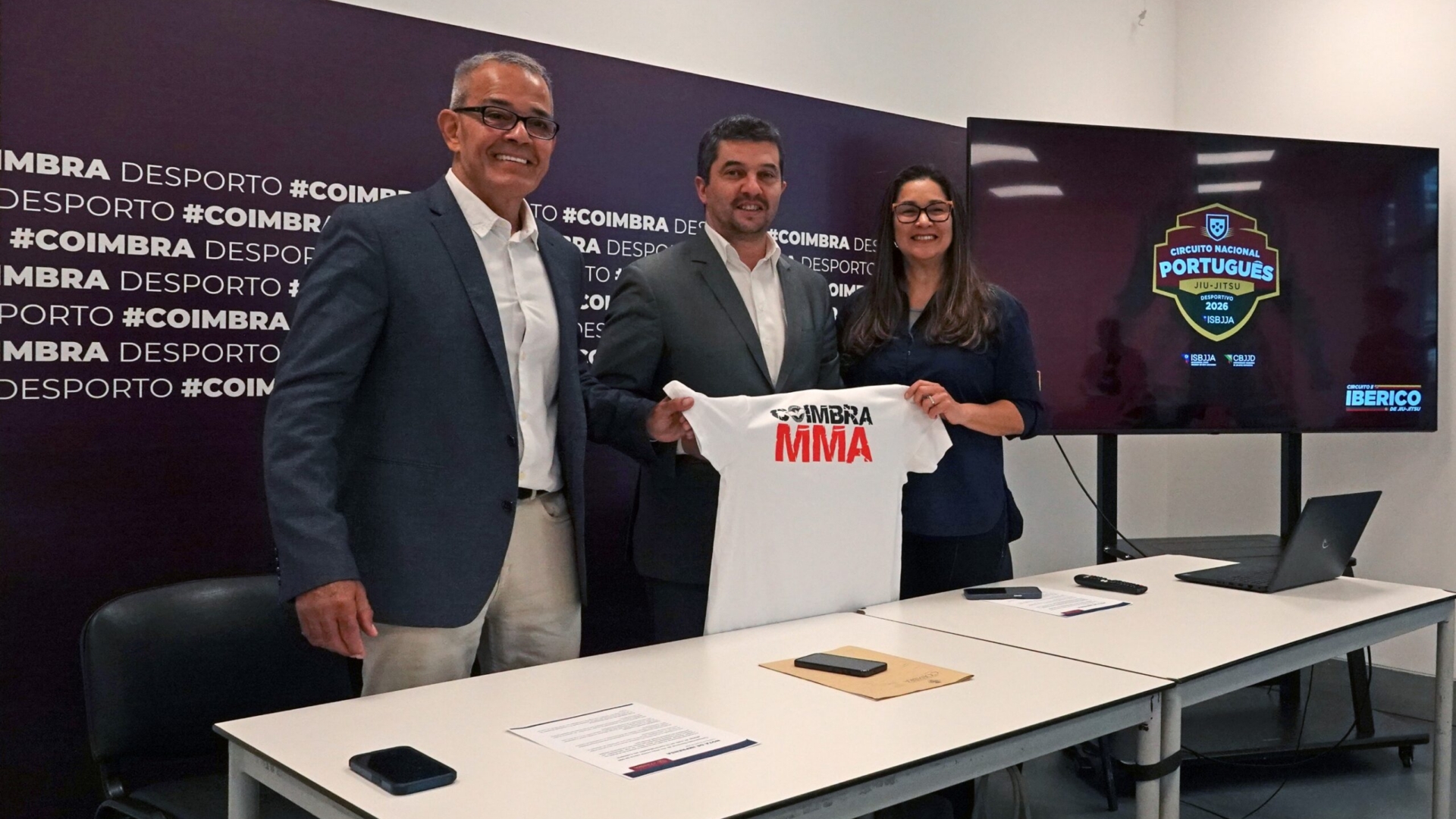 Rogério Gavazza, Ricardo Lino e Ana Paula firmam parceria em prol do Jiu-Jitsu (Foto: Divulgação)